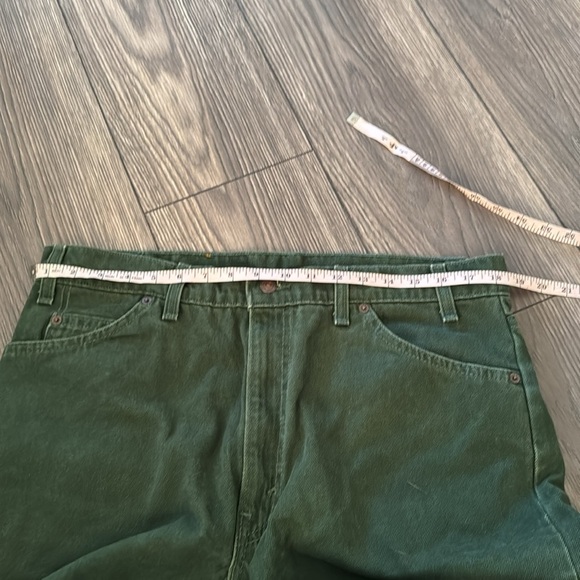 Vintage Levi's Dark Green Jean Shorts jorts 550 relaxed orange tab - Picture 3 of 12